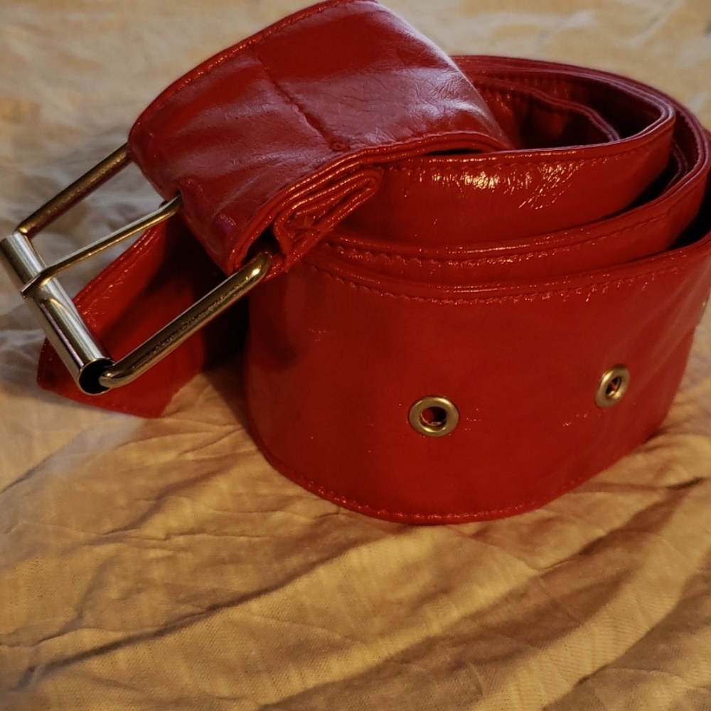 Vinyl red belt